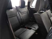 USED 2017 17 LAND ROVER DISCOVERY 3.0 TD6 HSE LUXURY 5d 255 BHP 1 Owner Rear Entertainment