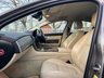 USED 2012 12 JAGUAR XF 2.2 D PREMIUM LUXURY 4d 190 BHP 