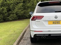 USED 2017 67 VOLKSWAGEN TIGUAN 2.0 TDI (150) R Line BlueMotion 5dr !! NATIONWIDE DELIVERY AVAILABLE !!