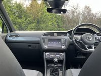 USED 2017 67 VOLKSWAGEN TIGUAN 2.0 TDI (150) R Line BlueMotion 5dr !! NATIONWIDE DELIVERY AVAILABLE !!