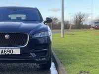USED 2017 17 JAGUAR F-PACE 2.0d (240) AWD Portfolio 5dr Auto (Panoramic Sunroof / Heads Up Display / Virtual Digital Widescreen Touch Pro) !! NATIONWIDE DELIVERY AVAILABLE !!