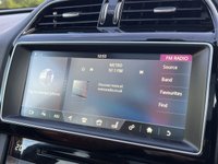 USED 2017 17 JAGUAR F-PACE 2.0d (240) AWD Portfolio 5dr Auto (Panoramic Sunroof / Heads Up Display / Virtual Digital Widescreen Touch Pro) !! NATIONWIDE DELIVERY AVAILABLE !!