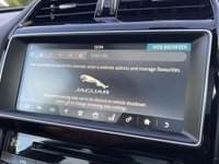 USED 2017 17 JAGUAR F-PACE 2.0d (240) AWD Portfolio 5dr Auto (Panoramic Sunroof / Heads Up Display / Virtual Digital Widescreen Touch Pro) !! NATIONWIDE DELIVERY AVAILABLE !!