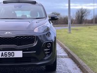 USED 2016 16 KIA SPORTAGE 2.0 CRDI KX-4 5d 182 BHP Panoramic Roof