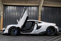 USED 2019 19 MCLAREN 600LT 3.8 V8 SSG 2d 592 BHP HUGE SPEC, NEW MCLAREN WARRANTY, FULL MCLAREN HISTORY & JUST SERVICED 11TH FEB 2023,  FULL PAINT PROTECTION, STUNNING COLOUR COMBINATION