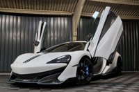 USED 2019 19 MCLAREN 600LT 3.8 V8 SSG 2d 592 BHP HUGE SPEC, NEW MCLAREN WARRANTY, FULL MCLAREN HISTORY & JUST SERVICED 11TH FEB 2023,  FULL PAINT PROTECTION, STUNNING COLOUR COMBINATION