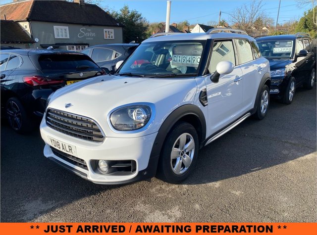 View our MINI COUNTRYMAN