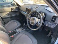 USED 2018 18 MINI COUNTRYMAN 1.5 COOPER 5d 134 BHP ** RAC BUYSURE INSPECTED **