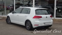 USED 2018 68 VOLKSWAGEN GOLF 1.5 SE NAVIGATION TSI EVO 5d 129 BHP 