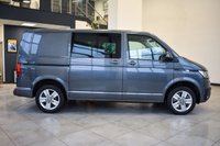 USED 2021 70 VOLKSWAGEN TRANSPORTER T6.1 T32 2.0 TDI 150PS DSG HIGHLINE KOMBI SWB 6 Seat Factory Kombi