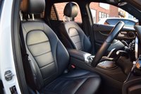 USED 2017 17 MERCEDES-BENZ GLC-CLASS 2.1 GLC 250 D 4MATIC AMG LINE PREMIUM 5d 201 BHP PREMIUM + / 360 CAM / PAN ROOF
