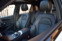USED 2017 17 MERCEDES-BENZ GLC-CLASS 2.1 GLC 250 D 4MATIC AMG LINE PREMIUM 5d 201 BHP PREMIUM + / 360 CAM / PAN ROOF