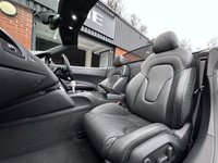 USED 2012 12 AUDI R8 5.2L SPYDER V10 QUATTRO 2d 518 BHP 