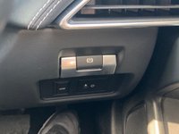USED 2019 69 JAGUAR XE 2.0 R-DYNAMIC SE 4d 247 BHP 
