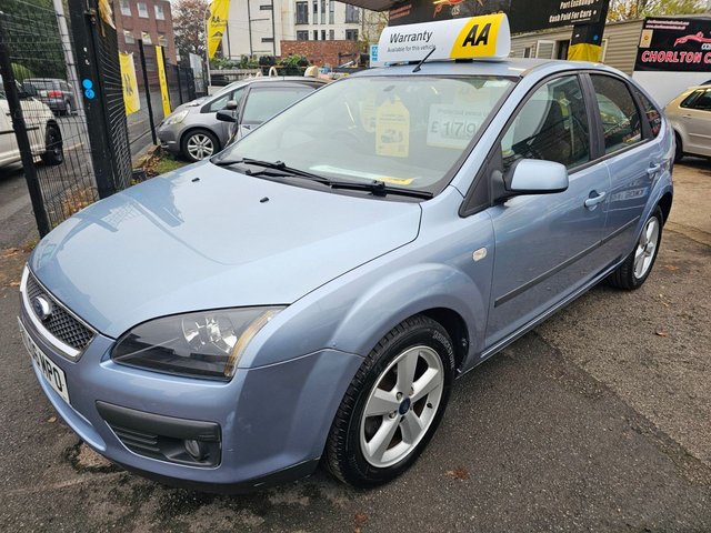 2006 FORD FOCUS 1.6 ZETEC CLIMATE 5d 100 BHP - Photo 4