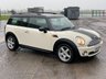 USED 2010 10 MINI CLUBMAN 1.6 COOPER 5d 118 BHP VERY CLEAN + CHILI PACK