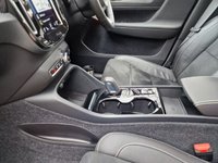 USED 2021 71 VOLVO XC40 1.5 RECHARGE T5 R-DESIGN 5d 258 BHP PAN ROOF+SIDESTEPS+HK SOUND+FVSH