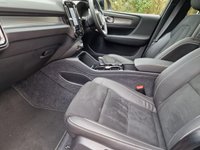 USED 2021 71 VOLVO XC40 1.5 RECHARGE T5 R-DESIGN 5d 258 BHP PAN ROOF+SIDESTEPS+HK SOUND+FVSH
