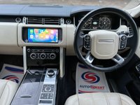 USED 2017 17 LAND ROVER RANGE ROVER 4.4 SDV8 VOGUE 5d 339 BHP 