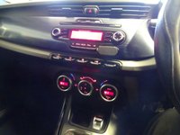 USED 2011 11 ALFA ROMEO GIULIETTA 2.0 JTDM-2 VELOCE 5d 170 BHP NEW CLUTCH & DUAL MASS