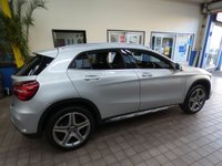 USED 2018 68 MERCEDES-BENZ GLA-CLASS 1.6 GLA 200 AMG LINE PREMIUM 5d 154 BHP SAT NAV PART LEATHER PARK SENSORS 6 MONTHS GOLD WARRANTY