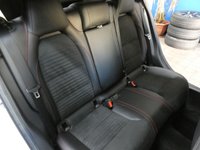 USED 2018 68 MERCEDES-BENZ GLA-CLASS 1.6 GLA 200 AMG LINE PREMIUM 5d 154 BHP SAT NAV PART LEATHER PARK SENSORS 6 MONTHS GOLD WARRANTY