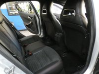 USED 2018 68 MERCEDES-BENZ GLA-CLASS 1.6 GLA 200 AMG LINE PREMIUM 5d 154 BHP SAT NAV PART LEATHER PARK SENSORS 6 MONTHS GOLD WARRANTY