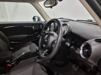 USED 2013 13 MINI CLUBMAN 1.6 ONE 5d 98 BHP Stylish Mini One Clubman midnight black metallic, 5* Factory Options
