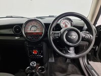 USED 2013 13 MINI CLUBMAN 1.6 ONE 5d 98 BHP Stylish Mini One Clubman midnight black metallic, 5* Factory Options