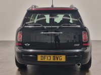 USED 2013 13 MINI CLUBMAN 1.6 ONE 5d 98 BHP Stylish Mini One Clubman midnight black metallic, 5* Factory Options