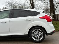 USED 2013 63 FORD FOCUS 1.0 ZETEC 5d 124 BHP 