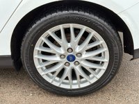 USED 2013 63 FORD FOCUS 1.0 ZETEC 5d 124 BHP 