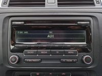 USED 2012 12 VOLKSWAGEN JETTA 1.6 SE TDI BLUEMOTION TECHNOLOGY DSG 4d 104 BHP FULL SERVICE RECORD +  1 KEEPER FROM NEW +  BLUETOOTH +  AUX +  START STOP +  REAR PARKING SENSORS +  CRUISE CONTROL +  SPARE WHEEL +  16 INCH ALLOY WHEELS +