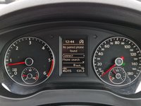 USED 2012 12 VOLKSWAGEN JETTA 1.6 SE TDI BLUEMOTION TECHNOLOGY DSG 4d 104 BHP FULL SERVICE RECORD +  1 KEEPER FROM NEW +  BLUETOOTH +  AUX +  START STOP +  REAR PARKING SENSORS +  CRUISE CONTROL +  SPARE WHEEL +  16 INCH ALLOY WHEELS +