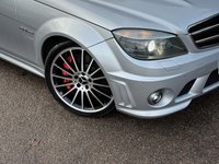 USED 2010 60 MERCEDES C-CLASS 6.2L C63 AMG 5d AUTO 451 BHP PPP P30 LSD