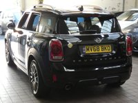 USED 2018 68 MINI COUNTRYMAN 1.5 COOPER S E ALL4 5d 222 BHP MASSIVE SPEC JOHN COOPER WORKS CHILLI PACK SAT NAV LEATHER HEATED REAR CAMERA PARKING SENSORS 6 MONTHS GOLD WARRANTY