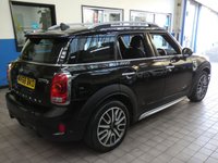 USED 2018 68 MINI COUNTRYMAN 1.5 COOPER S E ALL4 5d 222 BHP MASSIVE SPEC JOHN COOPER WORKS CHILLI PACK SAT NAV LEATHER HEATED REAR CAMERA PARKING SENSORS 6 MONTHS GOLD WARRANTY