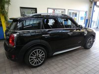 USED 2018 68 MINI COUNTRYMAN 1.5 COOPER S E ALL4 5d 222 BHP MASSIVE SPEC JOHN COOPER WORKS CHILLI PACK SAT NAV LEATHER HEATED REAR CAMERA PARKING SENSORS 6 MONTHS GOLD WARRANTY