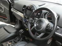 USED 2018 68 MINI COUNTRYMAN 1.5 COOPER S E ALL4 5d 222 BHP MASSIVE SPEC JOHN COOPER WORKS CHILLI PACK SAT NAV LEATHER HEATED REAR CAMERA PARKING SENSORS 6 MONTHS GOLD WARRANTY