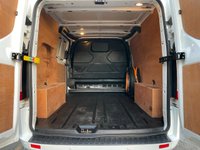 USED 2015 65 FORD TRANSIT CUSTOM 2.2 270 LIMITED LR P/V 124 BHP Stunning Example Throughout