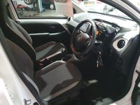 USED 2019 69 TOYOTA AYGO 1.0 VVT-I X-TREND 5d 69 BHP Full Main Dealer History