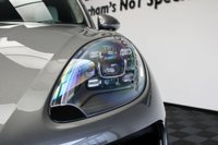 USED 2017 17 PORSCHE MACAN Turbo Performance 5dr PDK 3.6 (440) AWD Auto EURO 6 (PASM / Air Suspension / BOSE Sound / 911 Turbo Design Alloy) NATIONWIDE DELIVERY - RESERVE ONLINE TODAY