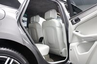 USED 2017 17 PORSCHE MACAN Turbo Performance 5dr PDK 3.6 (440) AWD Auto EURO 6 (PASM / Air Suspension / BOSE Sound / 911 Turbo Design Alloy) NATIONWIDE DELIVERY - RESERVE ONLINE TODAY