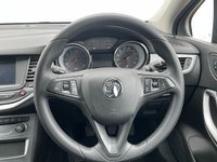 USED 2018 68 VAUXHALL ASTRA 1.0 DESIGN ECOTEC S/S 5d 104 BHP www.suffolkcarcentre.co.uk - Located at Ilketshall