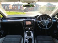 USED 2015 15 VOLKSWAGEN PASSAT 2.0 GT TDI BLUEMOTION TECHNOLOGY 5d 148 BHP 