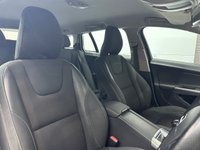 USED 2012 12 VOLVO V60 1.6 DRIVE R-DESIGN S/S 5d 113 BHP &pound;30Tax,Cruise,R.Sensors