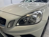 USED 2012 12 VOLVO V60 1.6 DRIVE R-DESIGN S/S 5d 113 BHP &pound;30Tax,Cruise,R.Sensors