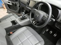 USED 2019 19 CITROEN C5 AIRCROSS 1.2 PURETECH FLAIR PLUS S/S 5d 129 BHP FREE 12 MONTHS GOLD WARRANTY GENUINE LOW MILAGE SAT NAV PART LEATHER REAR CAMERA 1 OWNER SERVICE HISTORY