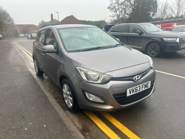 2013 Hyundai I20 - Photo 4