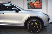 USED 2017 PORSCHE CAYENNE 4.1 D V8 S TIPTRONIC S 5d 379 BHP PANORAMIC ROOF / PASM / BOSE
